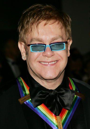 Elton John 2004